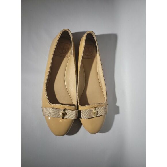 Tory Burch Tan Patient Flats 10.5M - Picture 1 of 9